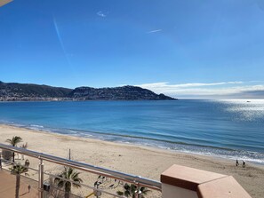 Beach nearby - Europa 62 - Two Bedroom Apartment, Sleeps 4 (Roses)