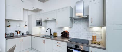 Apartment | Private kitchen