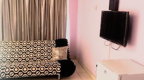 Executive Double Room, Garden View | Individually decorated, individually furnished, desk, laptop workspace - BATSHWENENG LODGE (Tshabong)