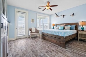 3 habitaciones, tabla de planchar con plancha, wifi y ropa de cama