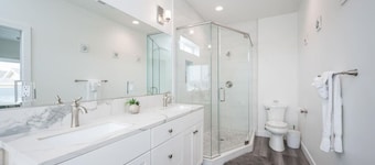 Sleeps 22! Two Houses! Game Rooms!