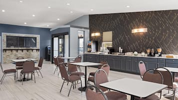 Petit déjeuner continental compris tous les jours