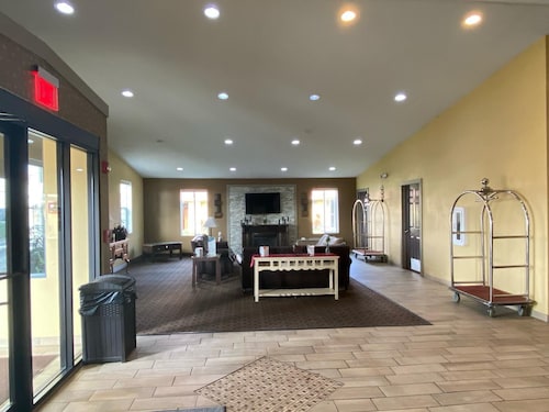 Super 8 by Wyndham Fort Wayne