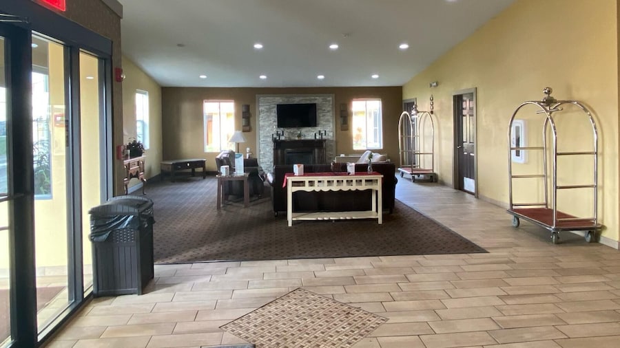 Super 8 by Wyndham Fort Wayne