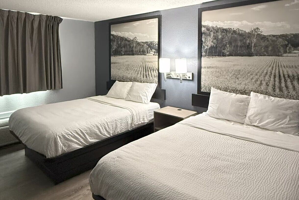 WiFi (free), bed sheets