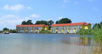 Ferienappartement am See im Hotelresort Neuer Hennings Hof