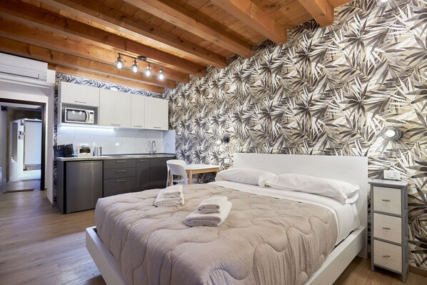 1 chambre, fer et planche Ă repasser, lit parapluie, Wi-Fi gratuit