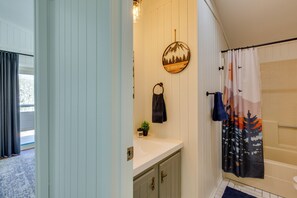 Hair dryer, towels