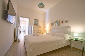 3 bedrooms, WiFi, bed sheets
