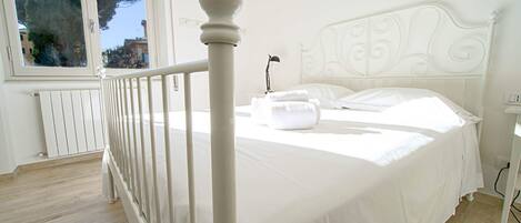 3 間睡房、Wi-Fi、床單