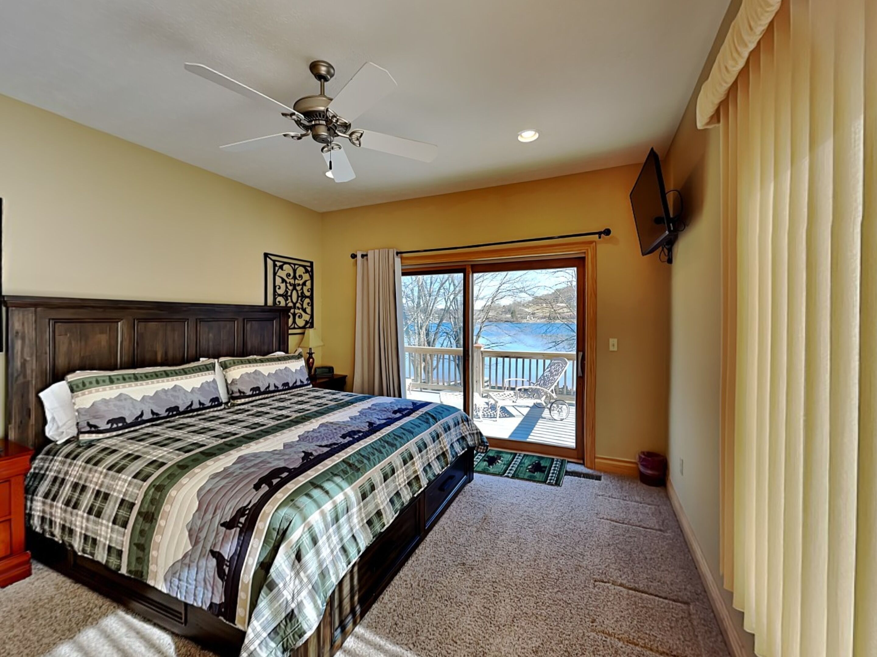 House (5 Bedrooms) | Property amenity