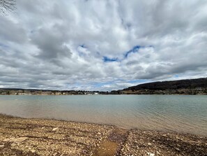 House (5 Bedrooms) | Property amenity - A Shore Thing by Taylor Made Deep Creek (McHenry)