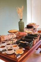 Desayuno buffet incluido todos los días