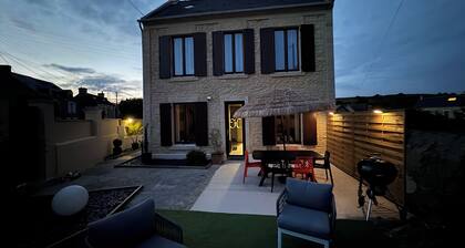 Lhanoï Maison en Pierre Entièrement Rénovée Avec Jacuzzi