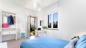 Unclassified image, 2 of 108, button - Estate4home - Villa Corinna (Massa Lubrense)
