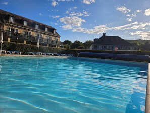 A heated pool - Appartement T2 Chez FLO C123 Argentat SUR Dordogne (Argentat-sur-Dordogne)