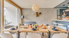 Dining - 200m from resort center, 7th floor, balcony, ski locker, 125m², Tignes (Tignes)