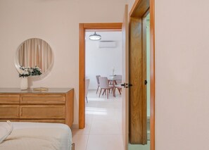 Bügeleisen/Bügelbrett, Internetzugang