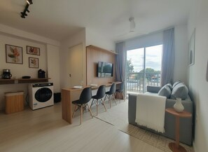 Imagen sin descripción, 4 de 321, botón