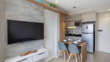 Apartamento | Cozinha privada | Geladeira