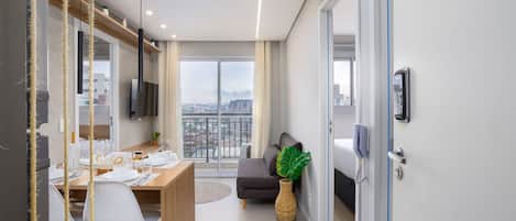 Basic Apartment | Interior