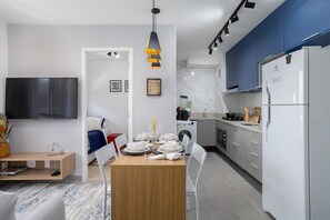 Apartment | Private kitchen | Fridge - Composite Moema (São Paulo)
