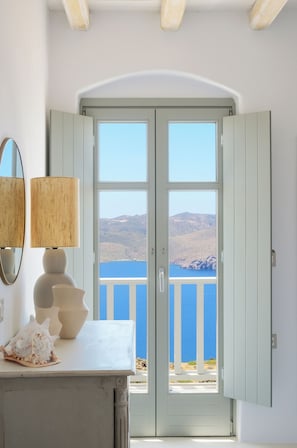 Honeymoon Duplex, 2 Bedrooms, Sea View, Executive Level | View from room