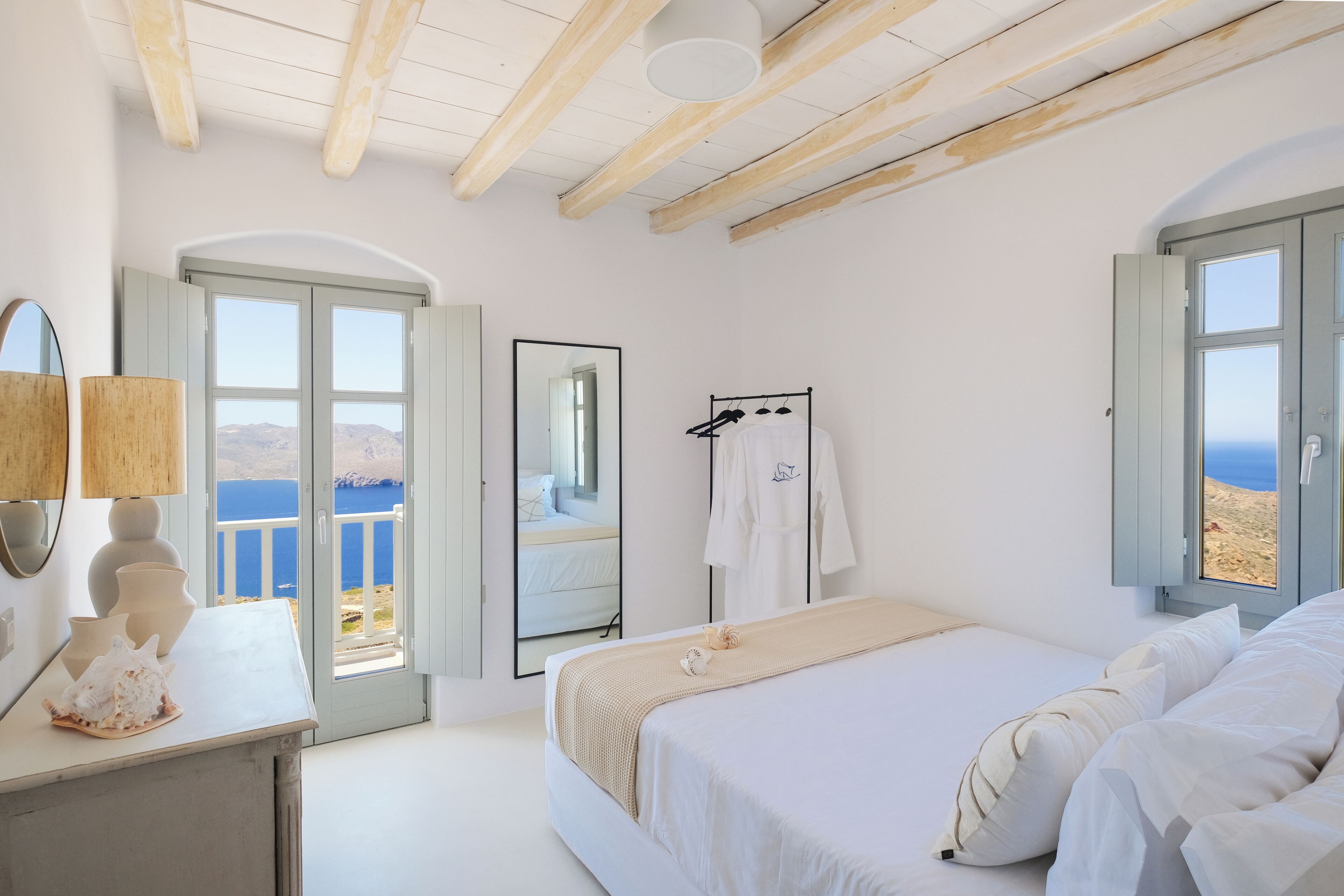 Honeymoon Duplex, 2 Bedrooms, Sea View, Executive Level | Premium bedding, in-room safe, desk, laptop workspace