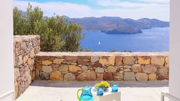 Deluxe Room, Sea View | View from room