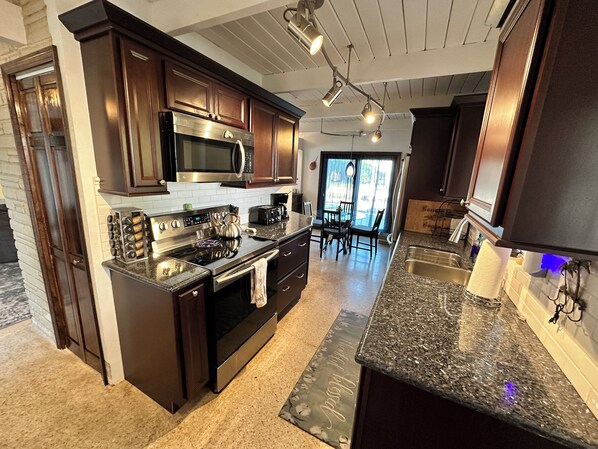 Fridge, microwave, oven, stovetop - JULY/AUG 2025 STILL AVAILABLE!!! 3 BR Canal Home in Big Pine - Private Pool/Spa! (Big Pine Key)