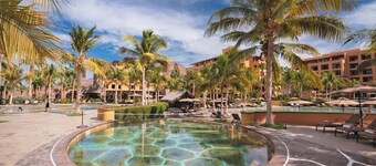 Beautiful Villa del Palmar Suite at the Islands of Dazante Bay