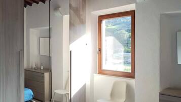 2 Schlafzimmer, Internetzugang, Bettwäsche