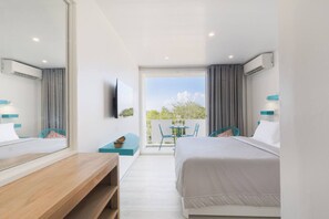 1 chambre, coffres-forts dans les chambres, fer et planche Ă repasser