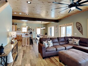 Casa (5 Bedrooms) | Servizio della struttura