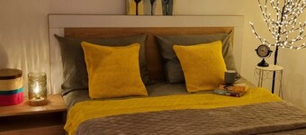 Cozy Puzzle Residence - Pet friendly - Free parking - Super Clean - 1km center