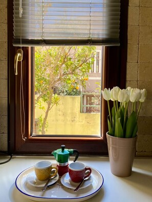 Interior - Cozy house in the center of the village, only 1 km from the first beach. (Villasimius)