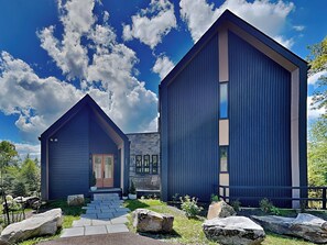 House (5 Bedrooms) | Property amenity - Black Swan by Taylor Made Deep Creek (McHenry)