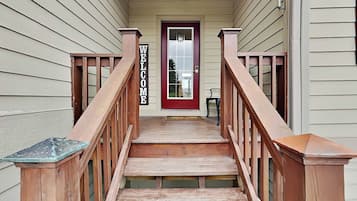 House (4 Bedrooms) | Property amenity