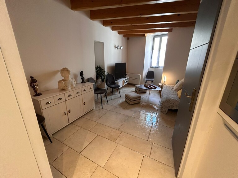 Maison De Village. Calme Et Reposant,idéal Pour Les Famille ! - Montagnac