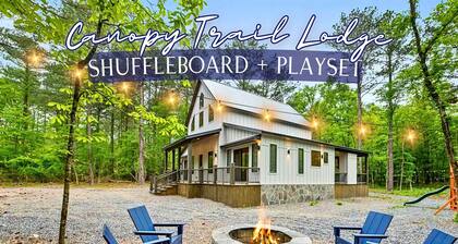 Outdoor Play Set | Shuffleboard | Cornhole