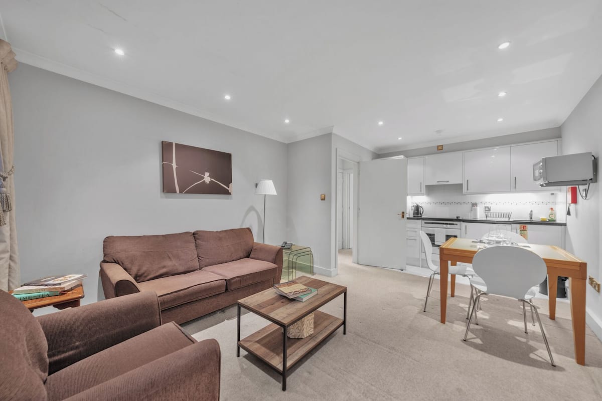 Apartment | Living area