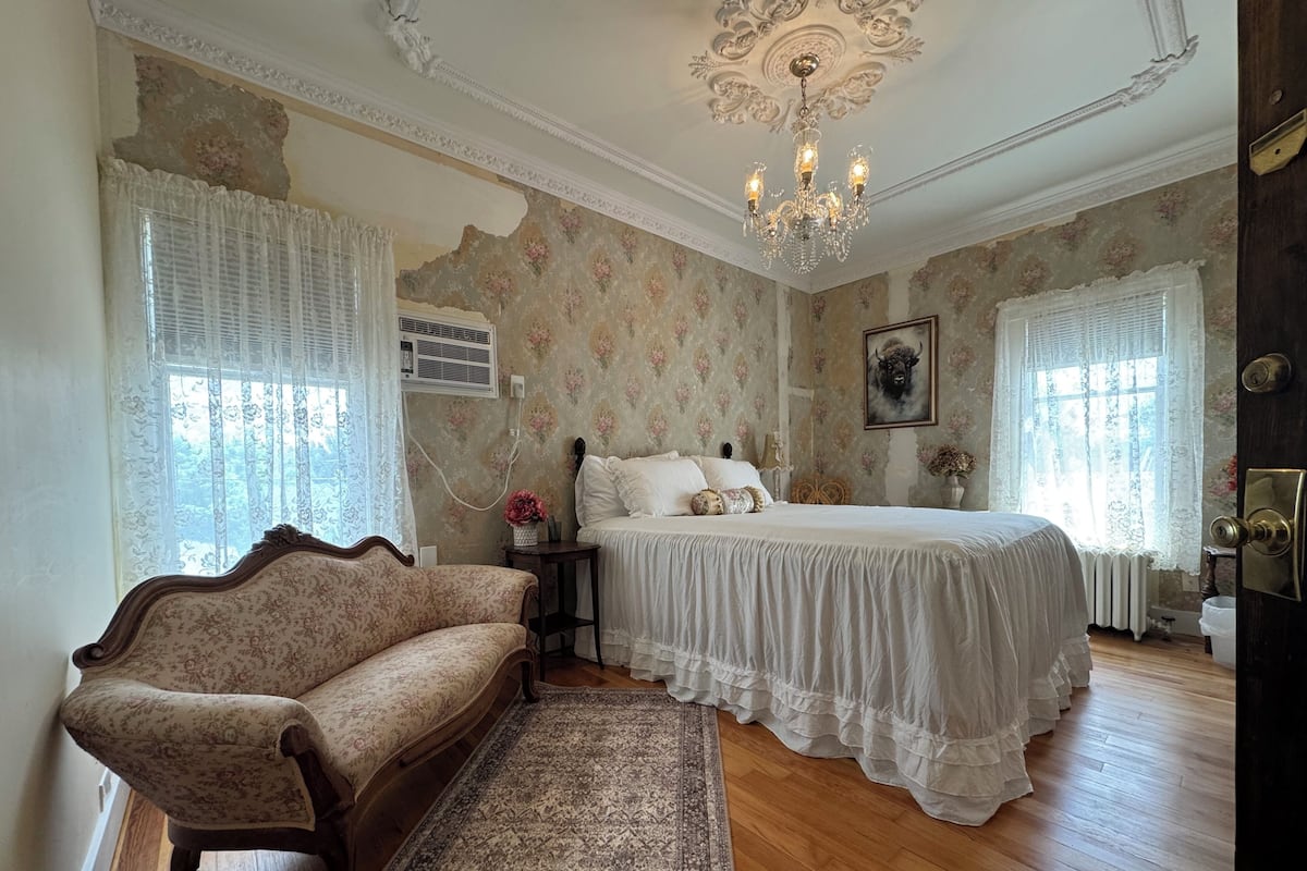 Premier Single Room, Non Smoking, Private Bathroom