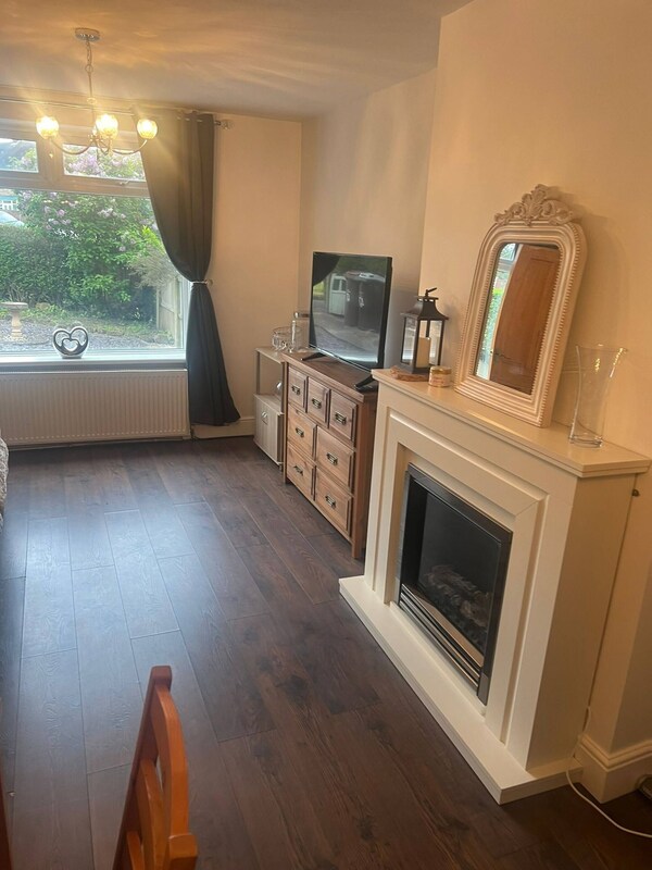 Comfortable 3 Bedroom House-ng5,sleeps 5 - Nottingham