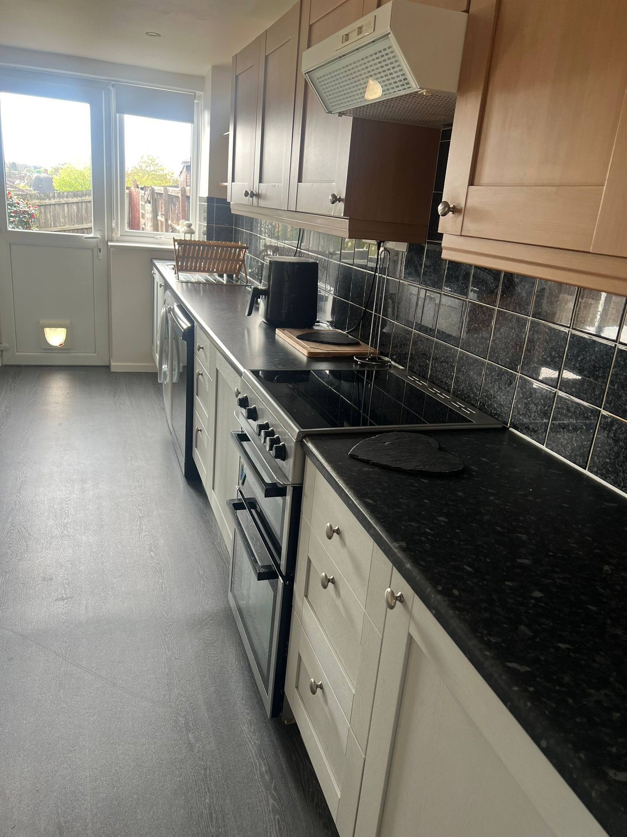 House, 3 Bedrooms | Private kitchen