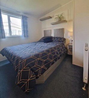 Hytte | 2 soverom, strykejern/-brett og sengetøy