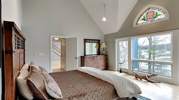 House (5 Bedrooms) | Property amenity