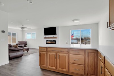 Algonac's Riverview Retreat