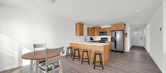 Algonac's Riverview Retreat