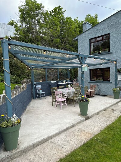 Traditional Irish Farmhouse in the Centre of Carlingford -Memory Lane Farmhouse 