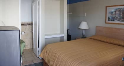 Budget Inn